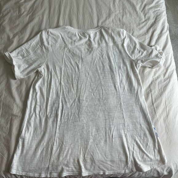 Chico's Women’s Tee Loose Fit EUC - Picture 5 of 6